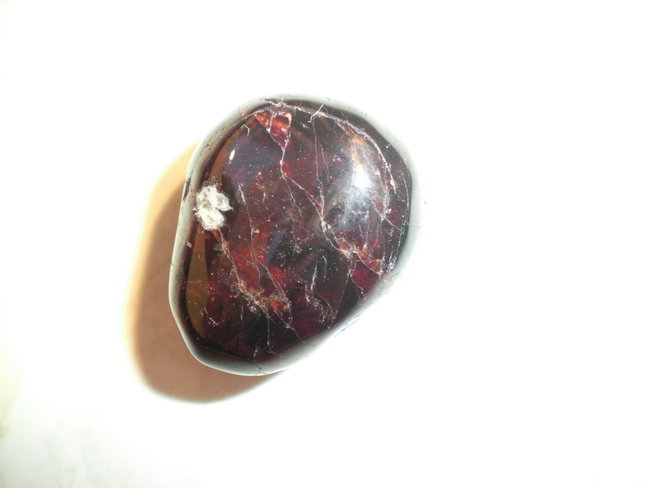 Granat Pyrop.jpg