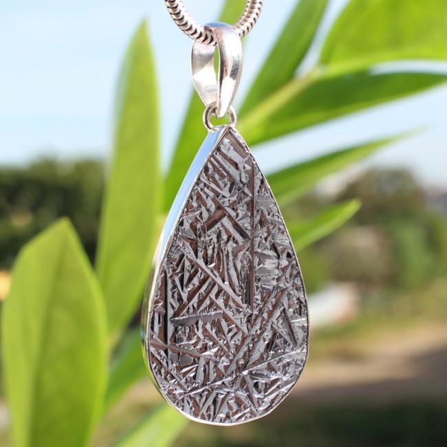 17468_0-meteorit-stein-anhaenger-sterlingsilber.jpg
