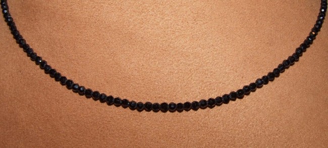 kette_spinell_fac_3mm_630_2018.jpg