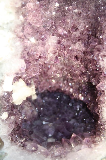 Amethyst innen.jpg