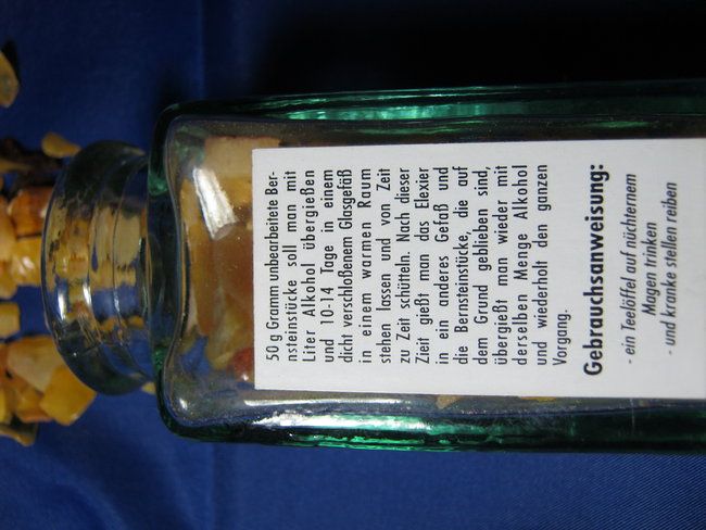 Bernsteinansatz in Alkohol