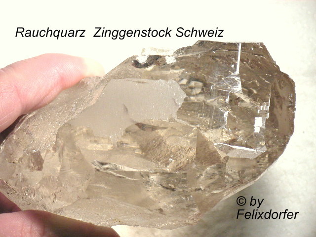 Rauchquarz vom Zinggenstock in der Schweiz  1k