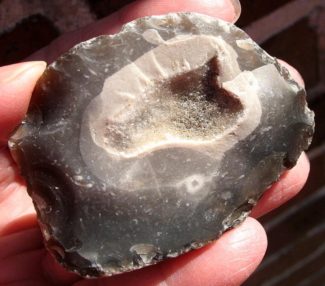 Flint-m.Kristallrasen.JPG