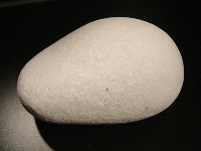 carrara-marmor 690gr.