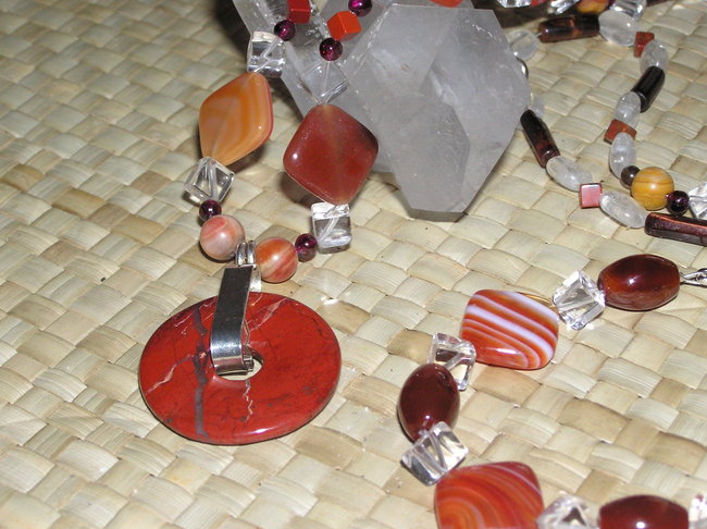 Kette + Armband roter Jaspis-Bergkristall-Karneol-Granat-rotes Tigerauge2.JPG