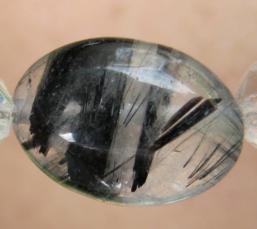 turmalinquarz-kette-ausschnitt006.jpg