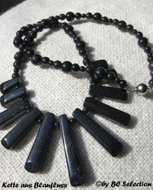 blauquarzkette009.jpg