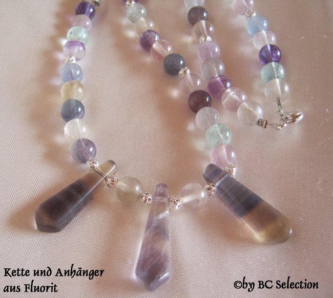 fluorit-drei anhänger-kette003.jpg
