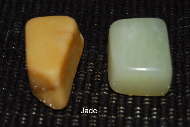 chinesische jade links, rechts jade