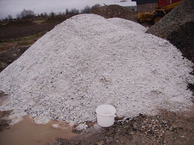 mehr  Staub / Steinmehl  als mir lieb war....