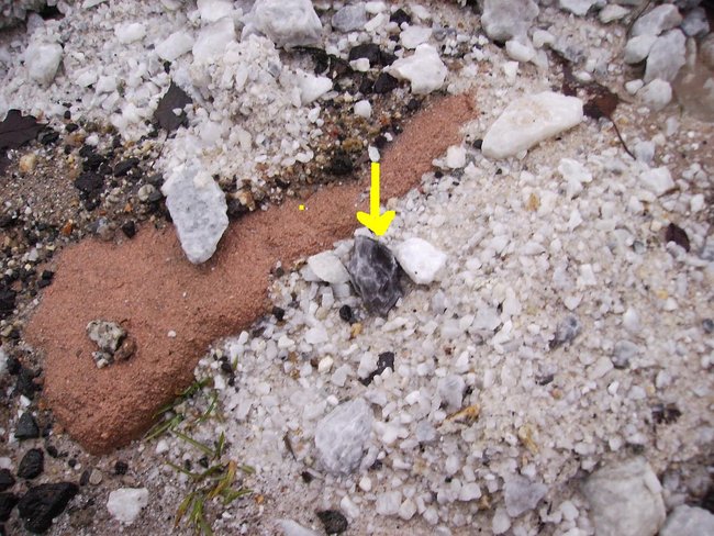 davon findet man  total wenig.....  in  so  sehr  dunkel ( kommt  von Graphiteinlagerungen )