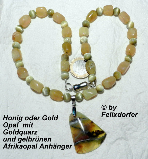 Honig- oder Gold-Opal  mit  Goldquarz und gelbgrünem Afrika-Opal Anhänger