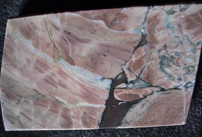 Horwagener Marmor, auch &quot;Deutsch Rot Marmor&quot; genannt