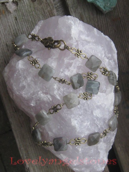 labradoriet ketting.JPG