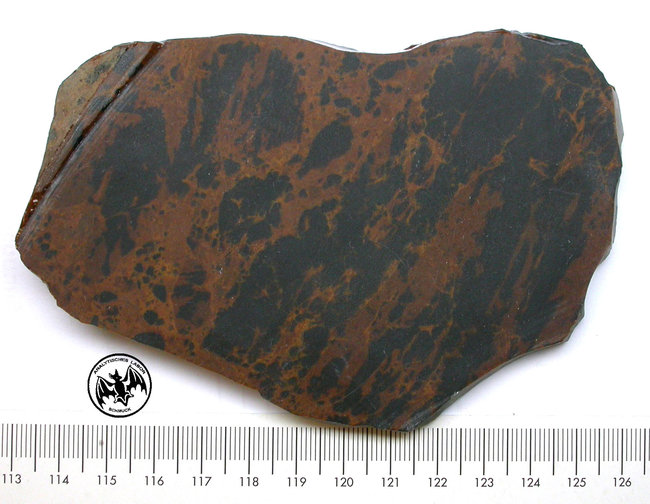 Mahagoni_Obsidian1.jpg