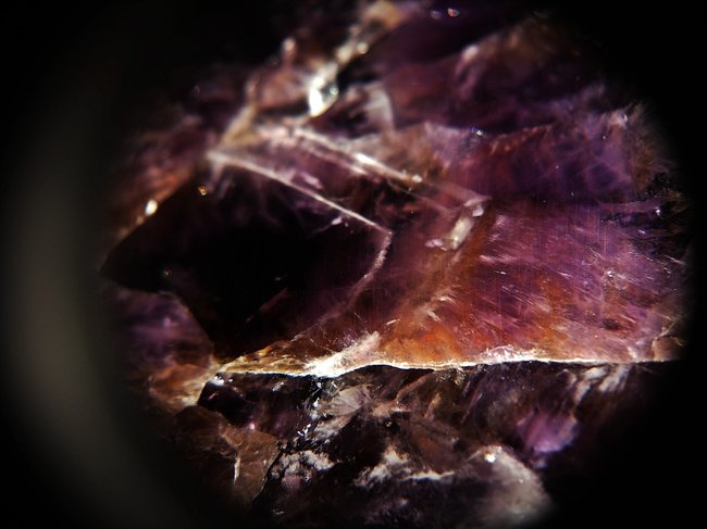 amethystquarz anschliff _vergr. ausschnitt 6  _aus wolkenstein, erzgebirge.jpg