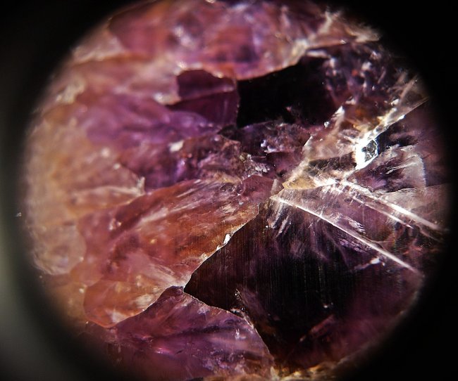amethystquarz anschliff _vergr. ausschnitt 7  _aus wolkenstein, erzgebirge.jpg