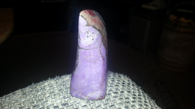 Sugilith-Richterit.