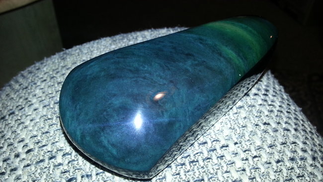 Regenbogenobsidian.