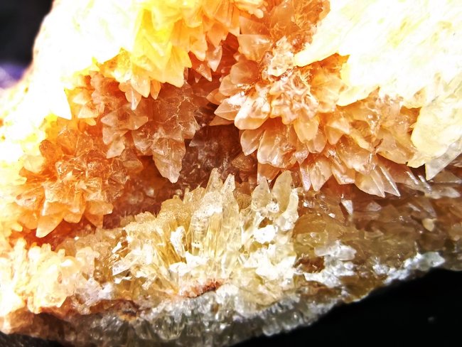 gelber calcit 2.JPG