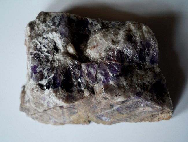 angeschliffener amethyst rs.sachen.jpg