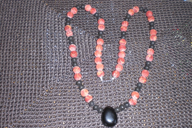 Koralle Lava Obsidian 1.jpg