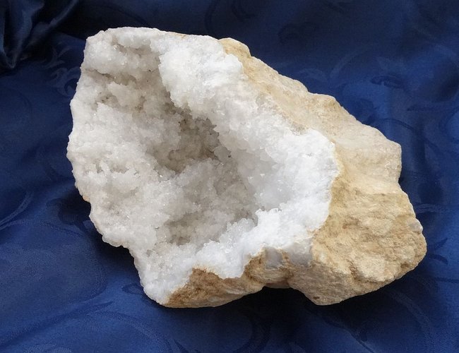 geode1b.jpg