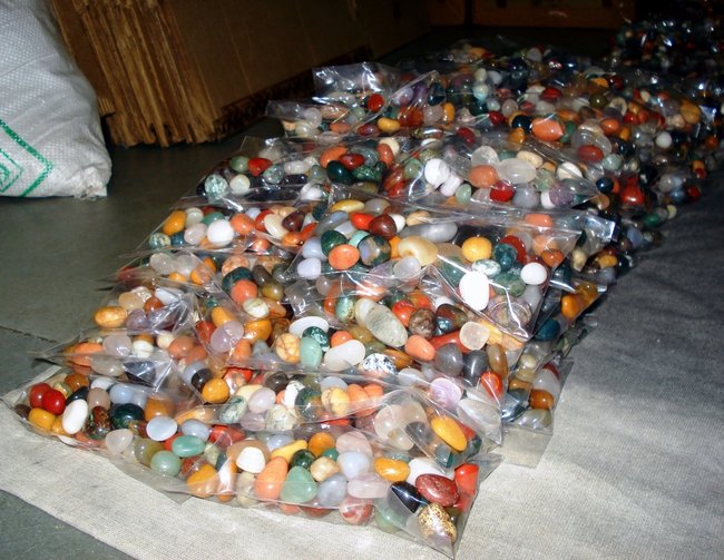 Packets of Tumbledstones in Polybags.JPG