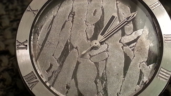 Meteorit Uhr. Seymchan aus Russland. :-)