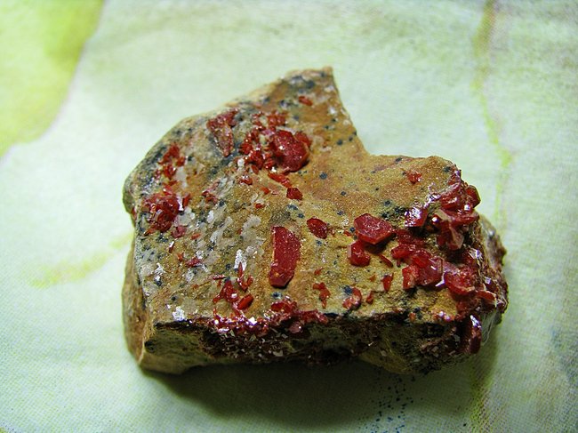 Vanadinit 002.JPG