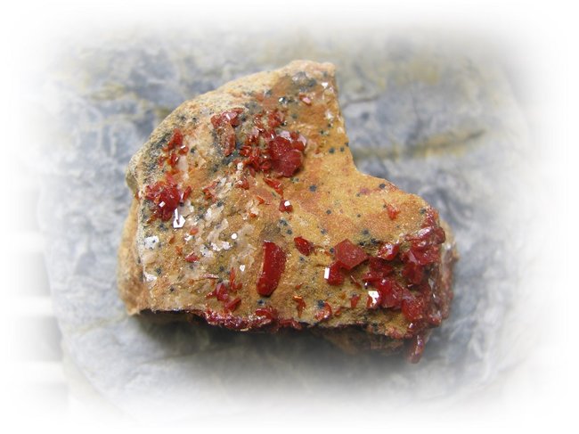Vanadinit und Co 002.JPG