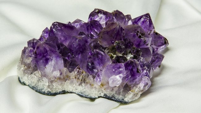 Amethystdruse_01.jpg