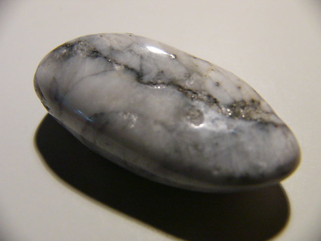 Magnesit Pyrit als Anhänger