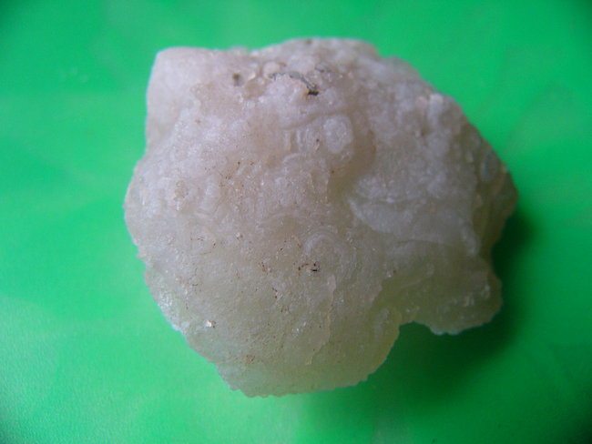 Rückseite einer Chalcedon Rosette