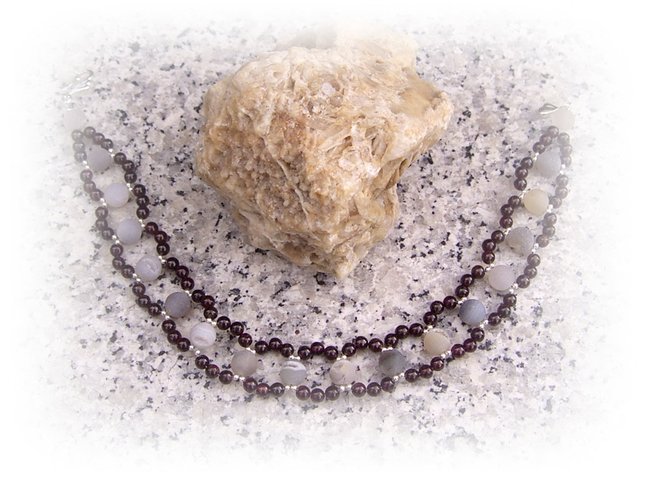 Collier ... Granat- mit Achatperlen