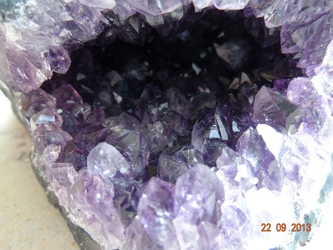 Eine wunderschöne Amethystdruse^^
