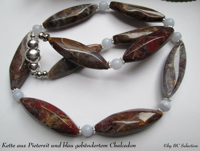 pietersit-chalcedon-kette02.jpg