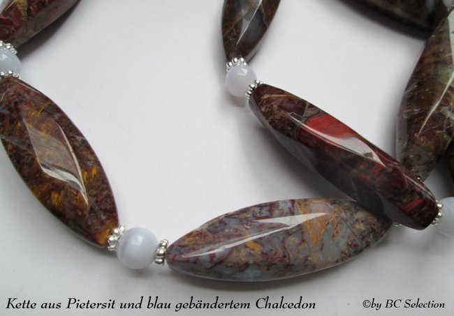 pietersit-chalcedon-kette05.jpg