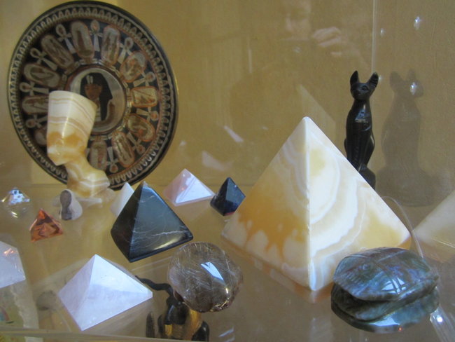 Pyramiden Bastet Nofretete