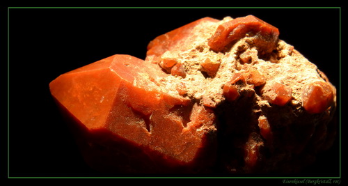 Bergkristall - rot - Eisenkiesel.jpg