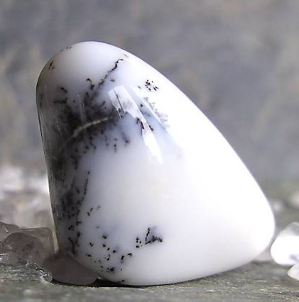 Dendriten Opal.jpg