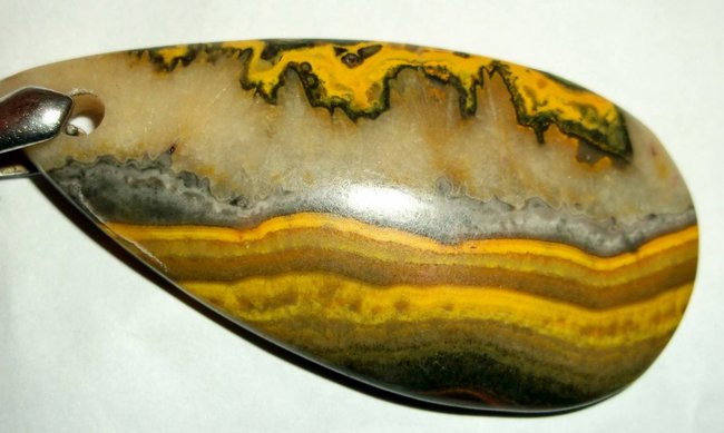 BUMBLEBEE Agate