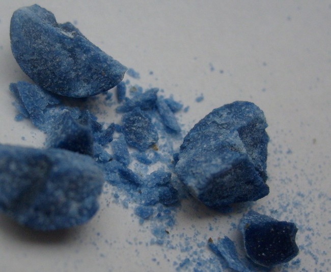 lapis geknackt003.jpg
