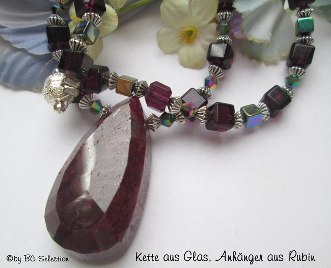 rubin-anhänger-kette06.jpg