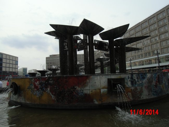 Brunnen am Alex