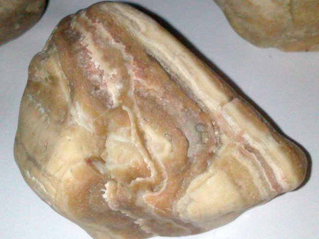 Caramel farbiger Stein