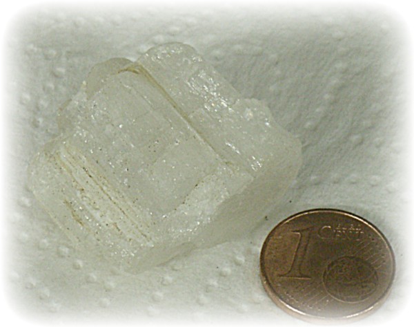 Beryllonit Rohkristall