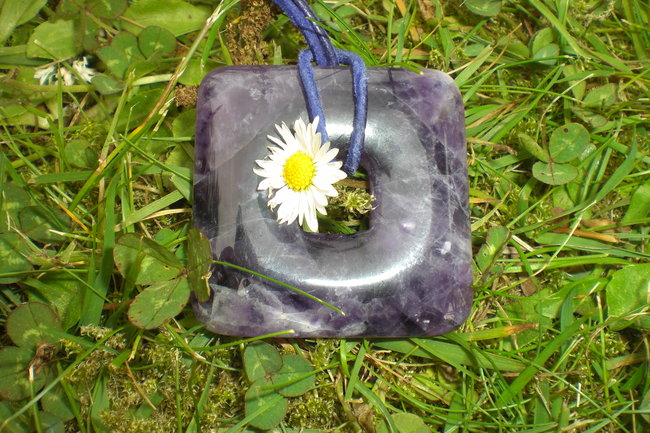 Amethystdonut eckig.jpg