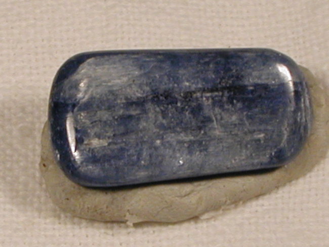 Distehn original poliert 2.jpg (288.21 KiB) 23519 mal betrachtet Cyanit poliert