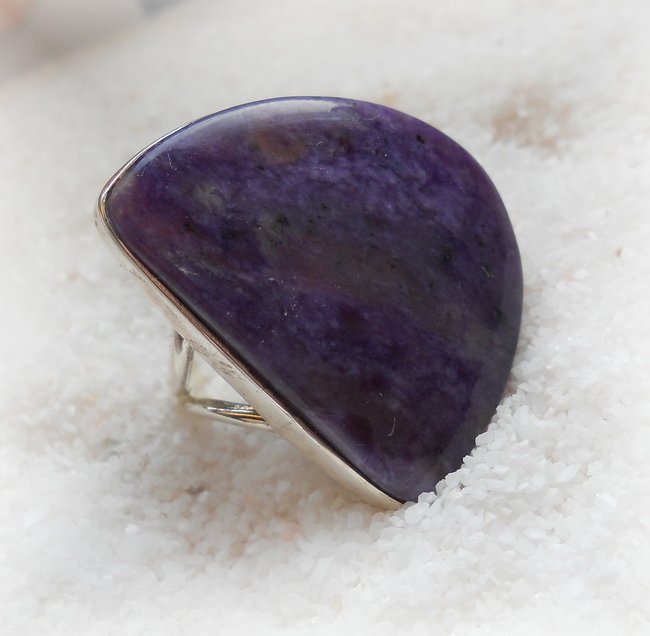 Charoit_Ring45.JPG